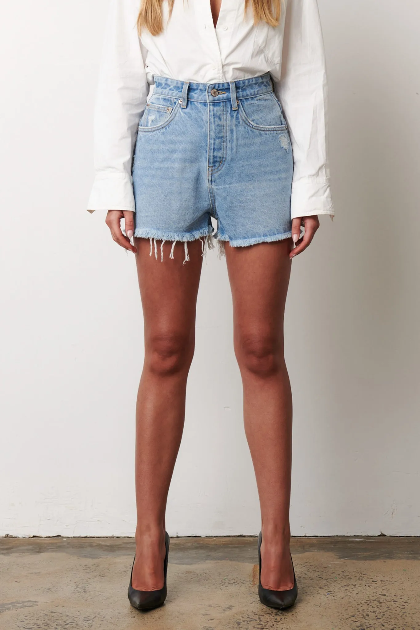 BAYSE BRAND Womens Malibu Denim Short - Hollywood Blue