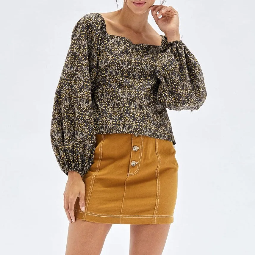 MINKPINK Womens Yasamin Puff Sleeve Top - Black/Gold