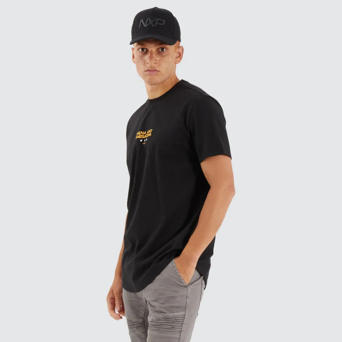 NENA & PASADENA Mens Vector Dual Curved Hem Tee Shirt - Jet Black
