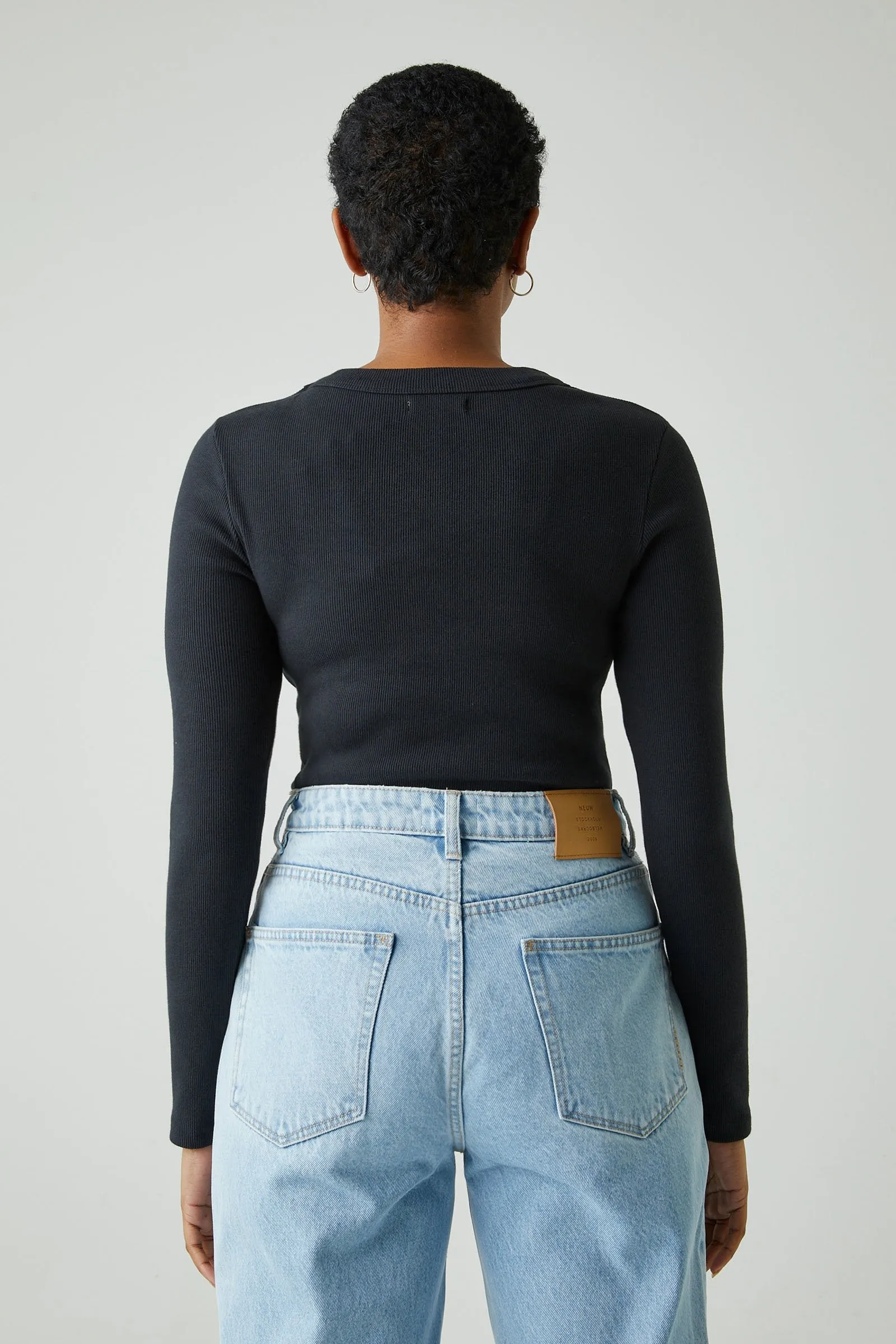 NEUW Womens Jonesy Long Sleeve Top - Black