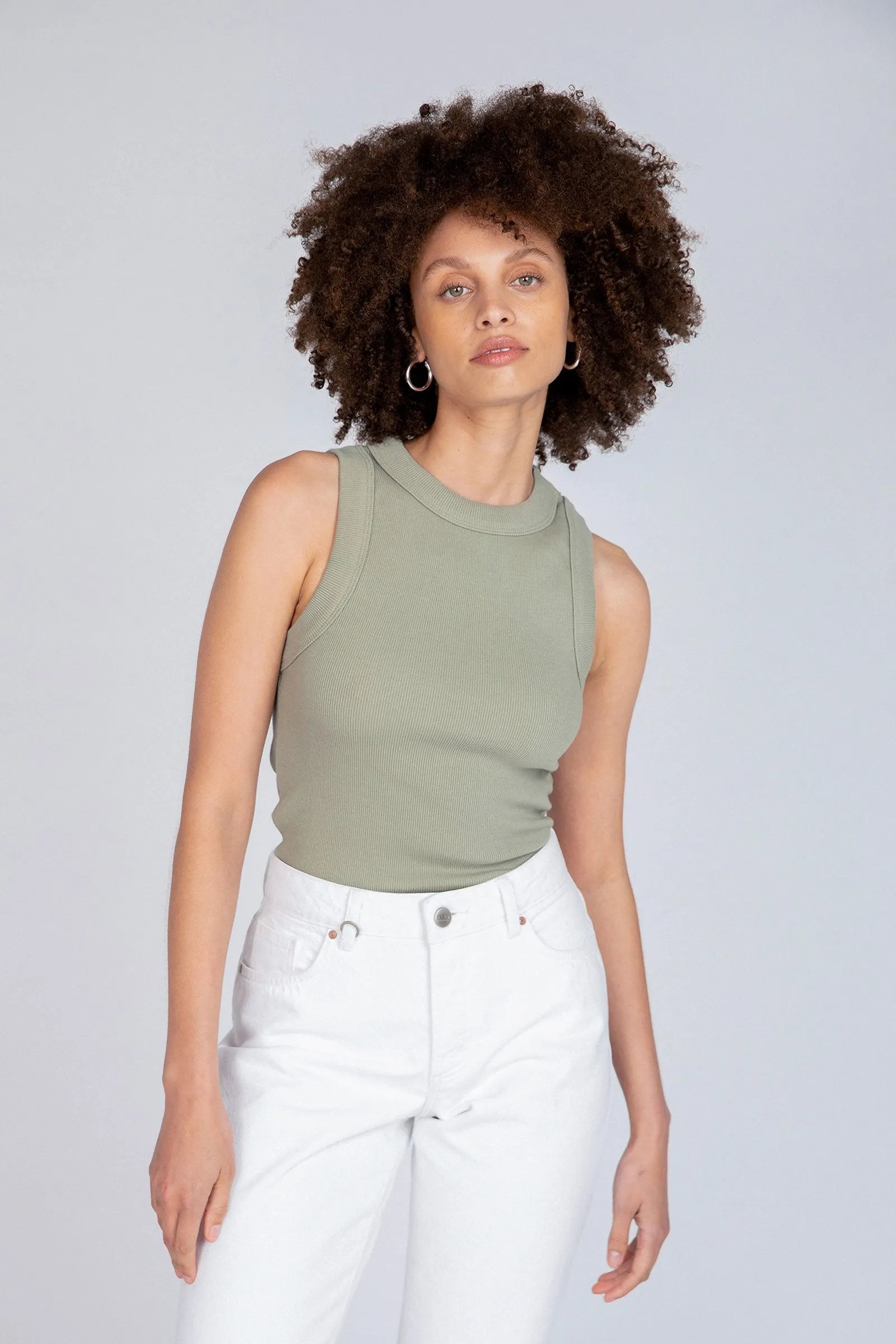 Neuw WOMENS JONESY SINGLET - OIL GREEN