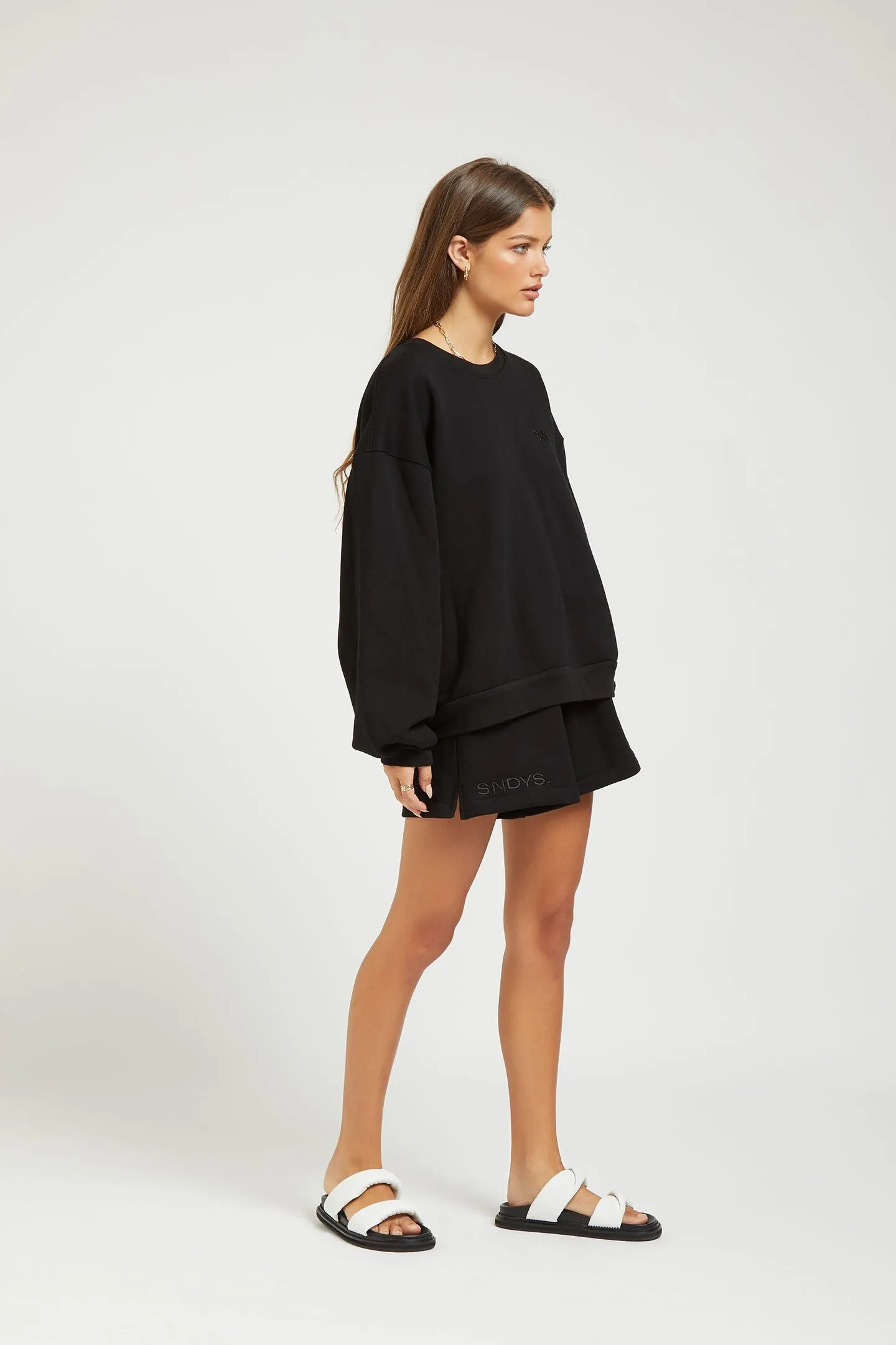Sundays The Label WOMENS FLIX SWEATER - BLACK